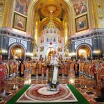 Митрополит Кирилл сослужил Предстоятелю Русской Церкви в день памяти равноапостольных Мефодия и Кирилла